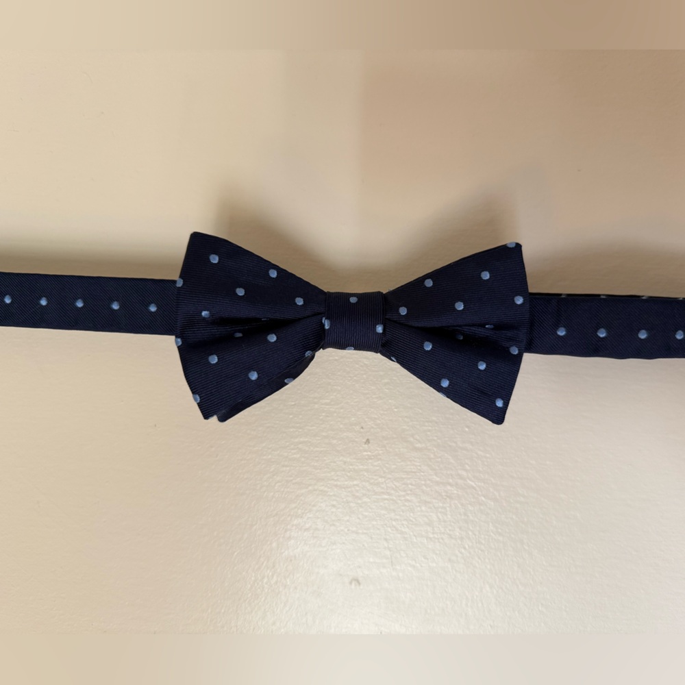 Tommy Hilfiger Dark Blue Bow Tie with Light Blue Dots